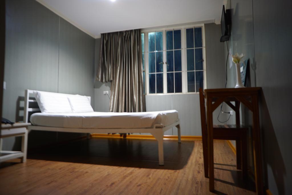 Hotel Uno Davao Luaran gambar