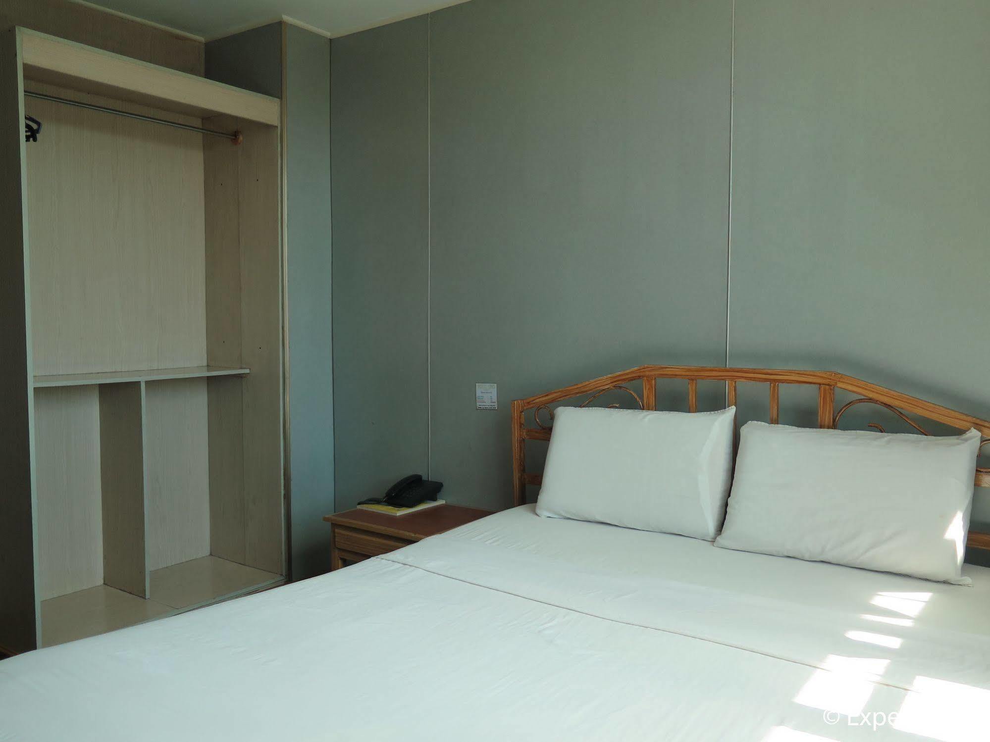 Hotel Uno Davao Luaran gambar